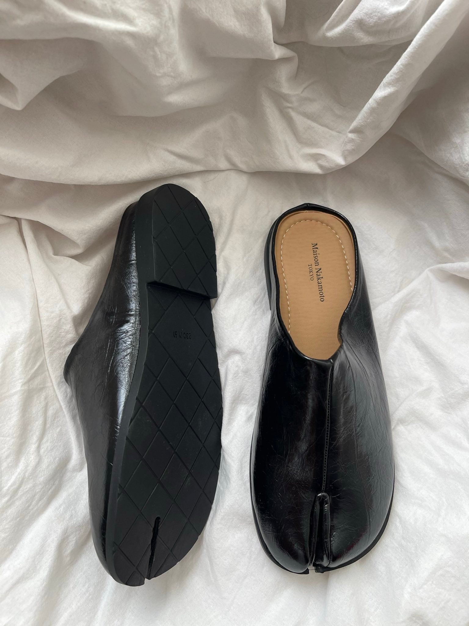 MM6 Tabi Mules Ginza