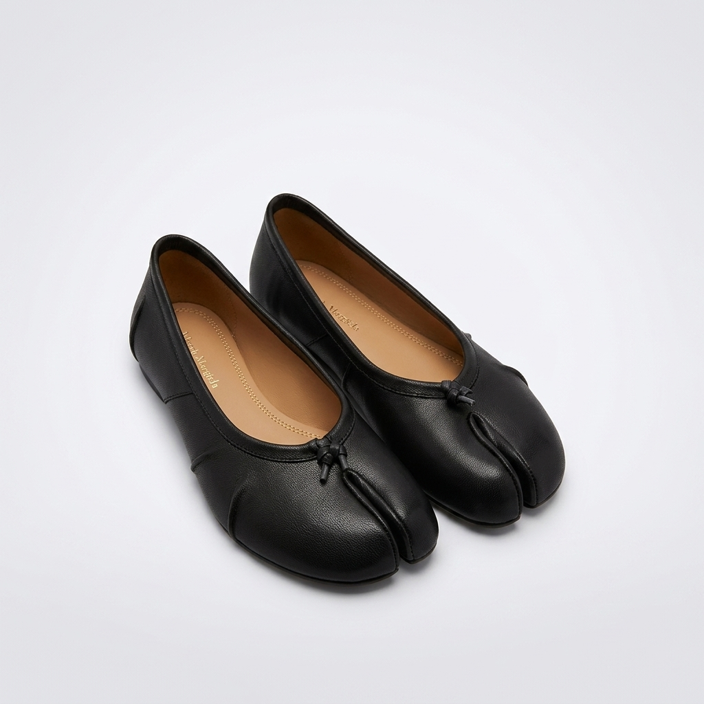 MM1 SPLIT TOE FLATS