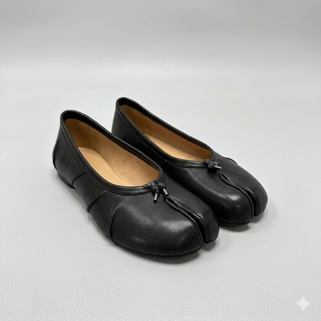 MM1 SPLIT TOE FLATS