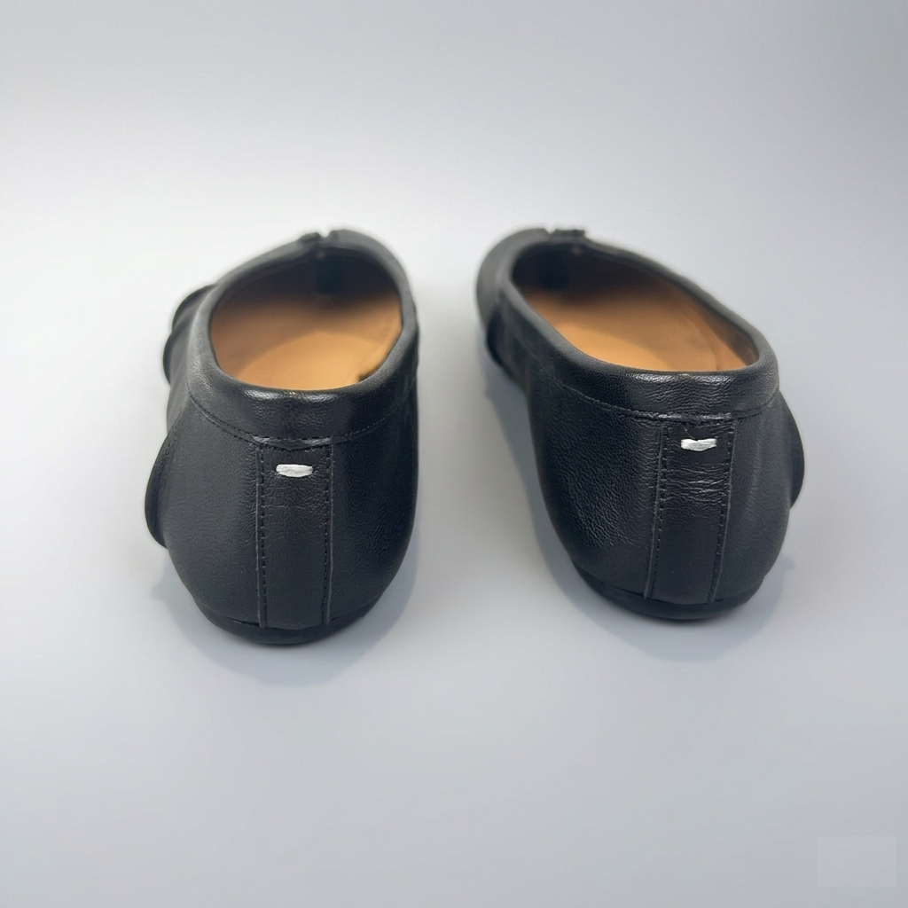 MM1 SPLIT TOE FLATS