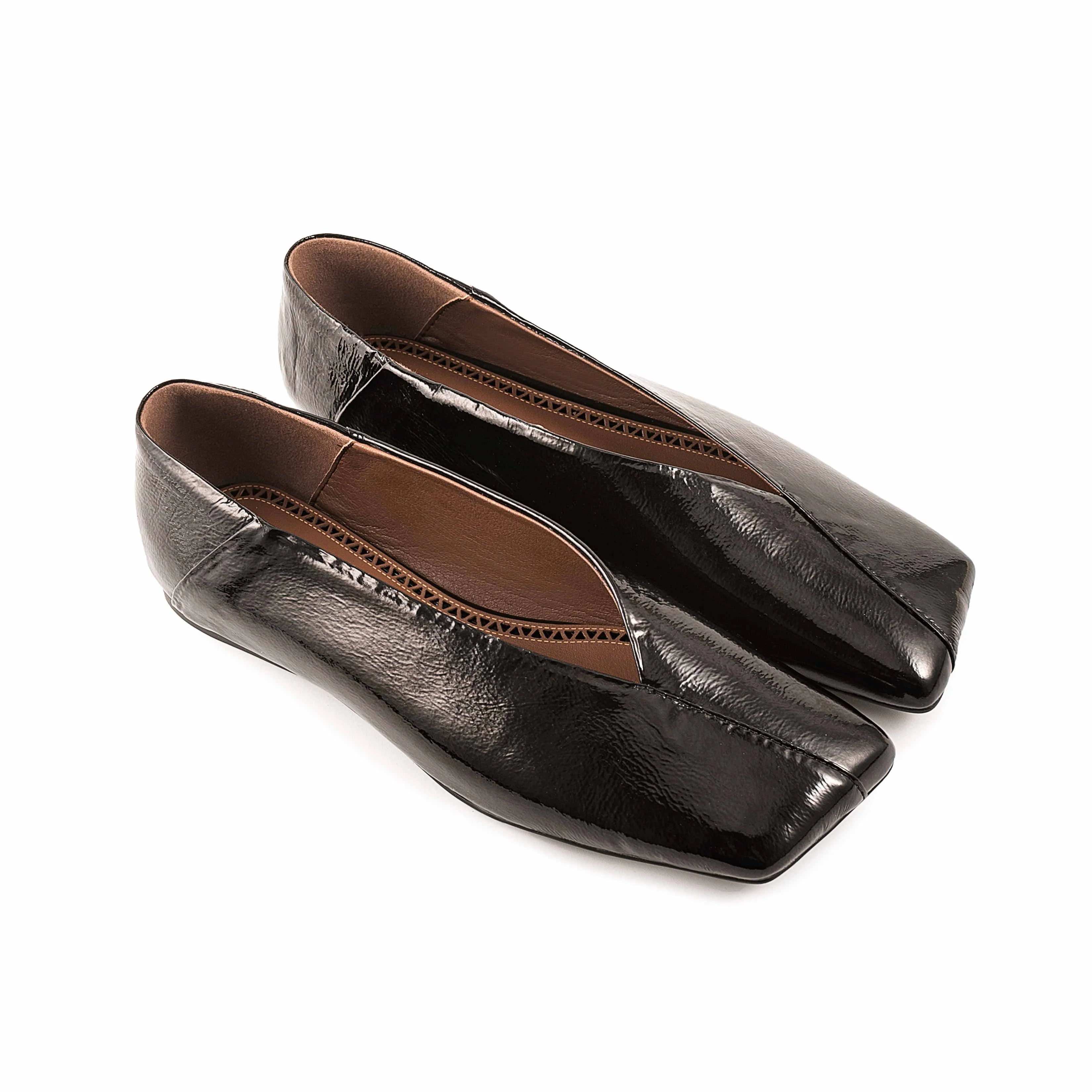 MM21 Square Toe Shoes