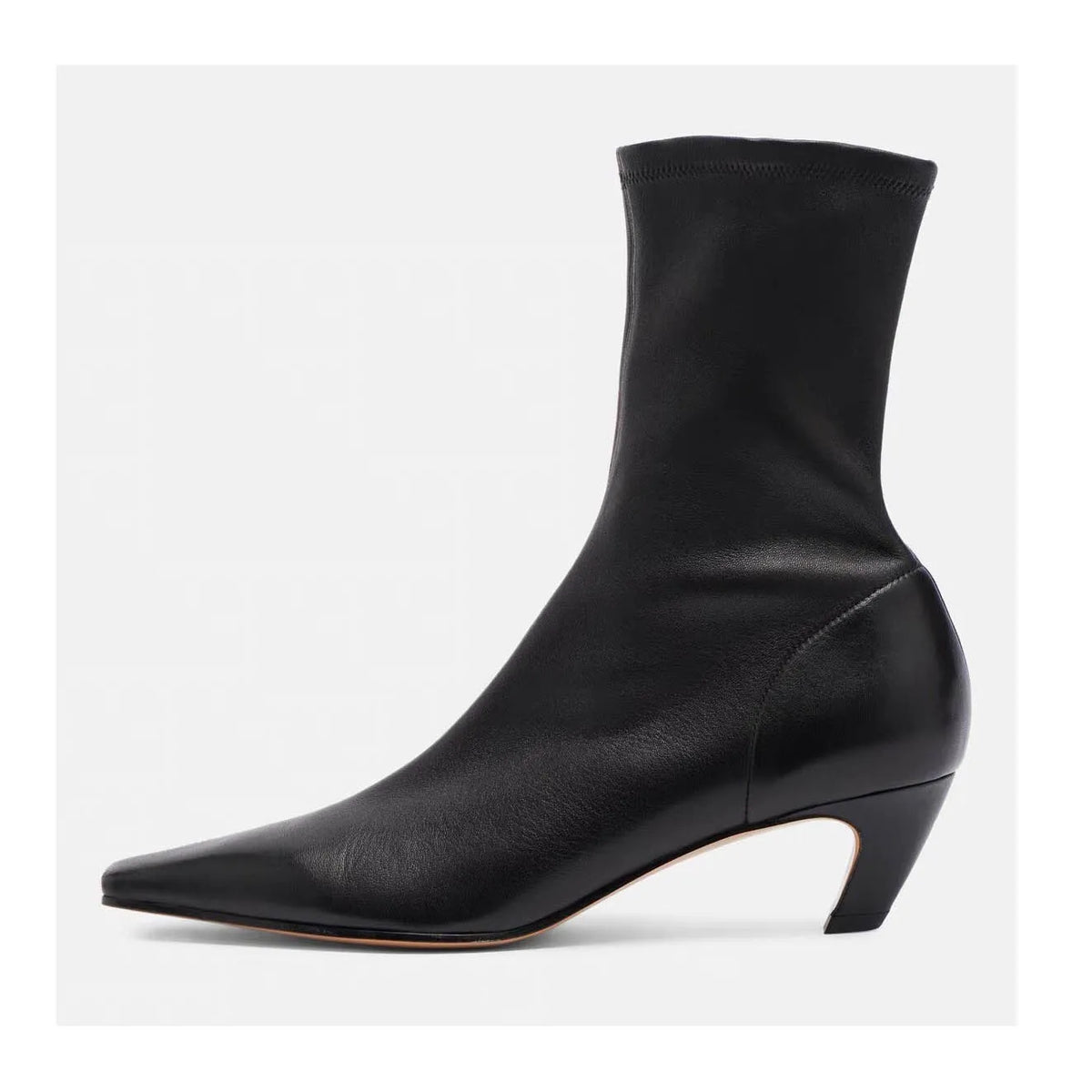 MM50 AKARI BOOTS
